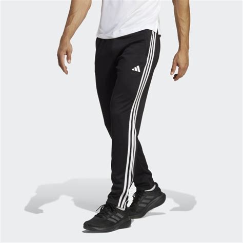 adidas gewebte trainingshose in schwarz mit 3-streifen-styling|Train Essentials 3.